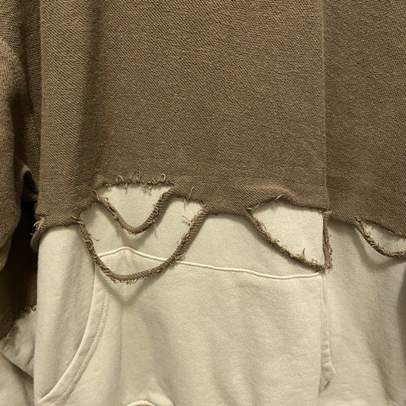 Mens dark and light green DISORDER WORLD hoodie size large. Very cool looking - Picture 4 of 12